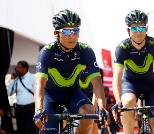 Conmovedor gesto de Nairo Quintana con un niño, se viraliza en redes sociales