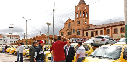 Cerca de $200 mil necesitaría hacer diario un taxista en Tunja para completar una mensualidad ‘medianamente decente’
