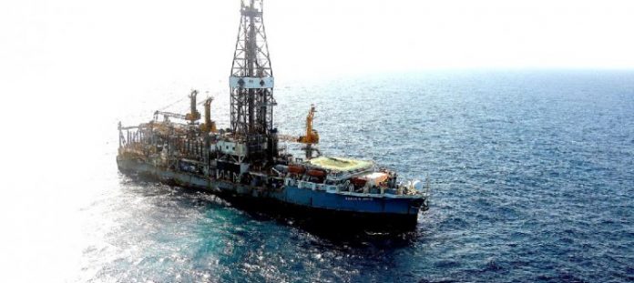barco perforación petroleo gas