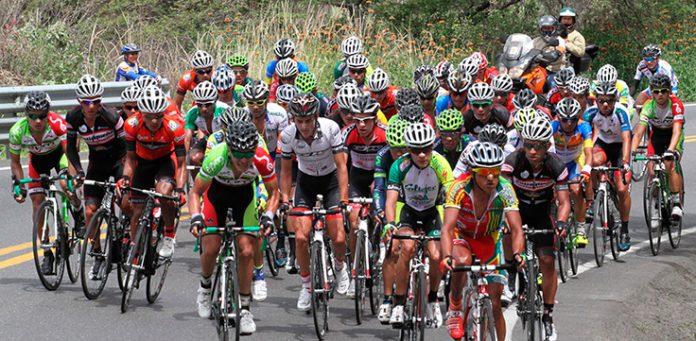 vuelta-a-Colombia-pelotón