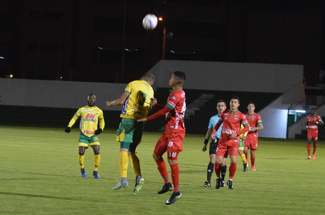 Patriotas 1 Huila 1 Colprensa
