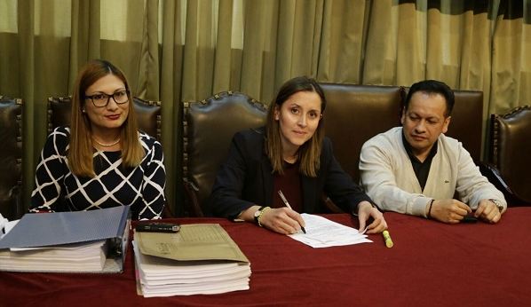 Contrato circunvalar y carrera 20