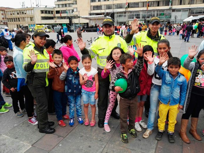Policía-gente