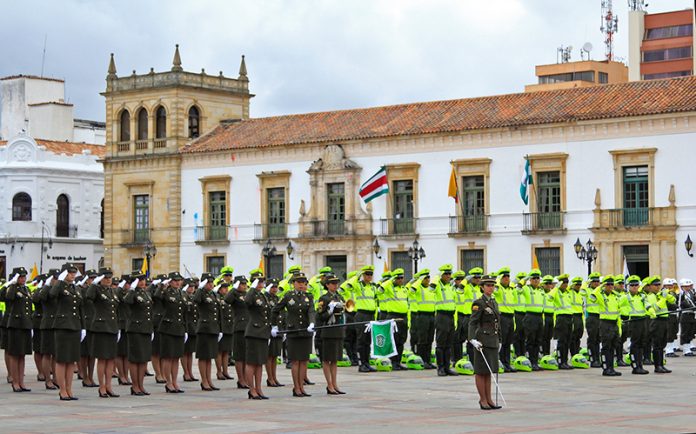 Policia-17-aniversario-03