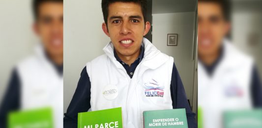 Recorrió 143 municipios convirtiendo sus letras en números
