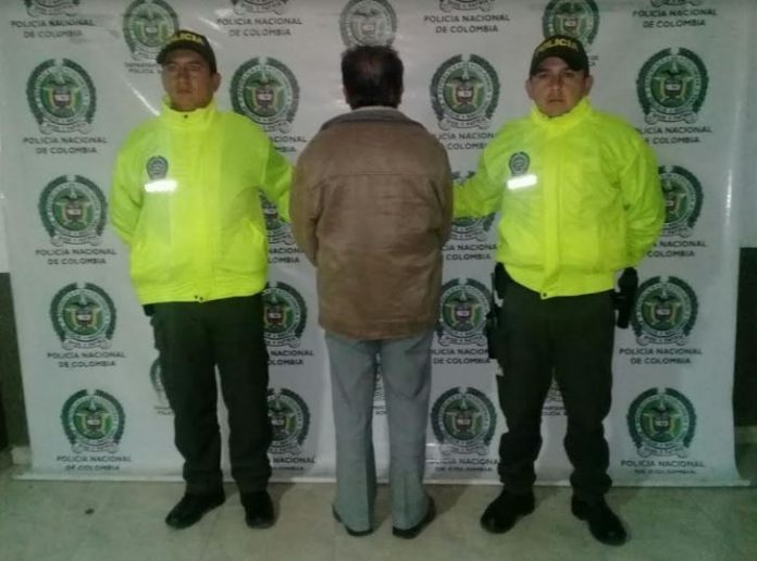 Policía