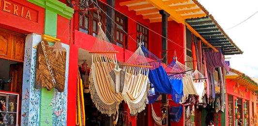 Ráquira se viste de gala este fin de semana