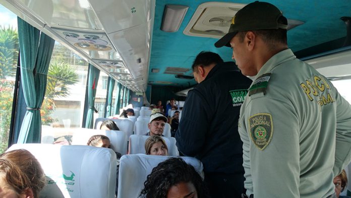 policia-bus