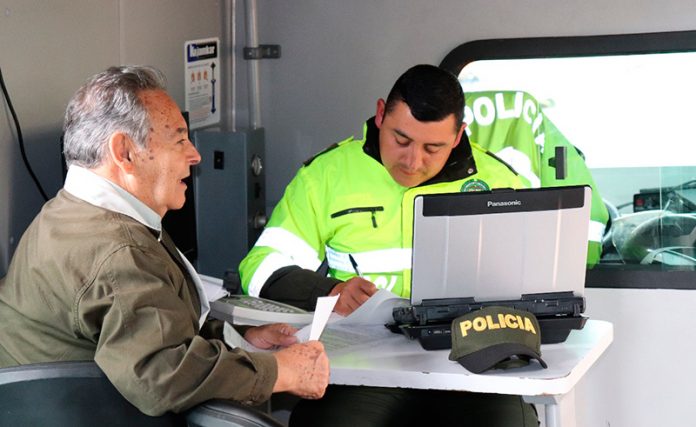policia-mobil