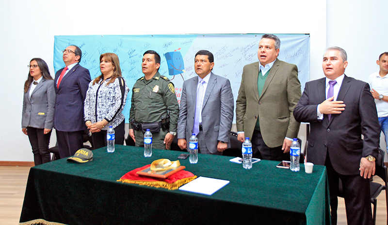 Alcalde-condecoracion_0019