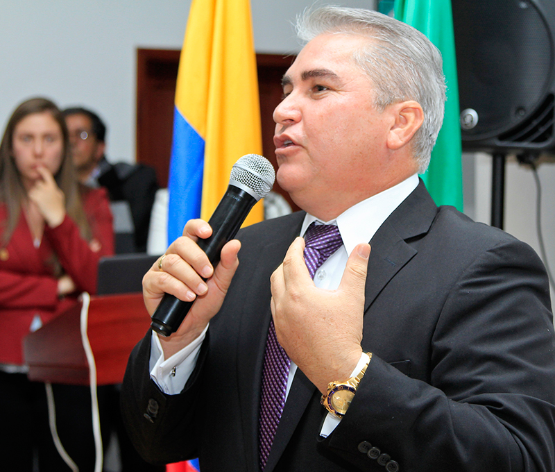 Alcalde-condecoracion_0032