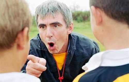 AA-Bullying-tcoach-bullying-student