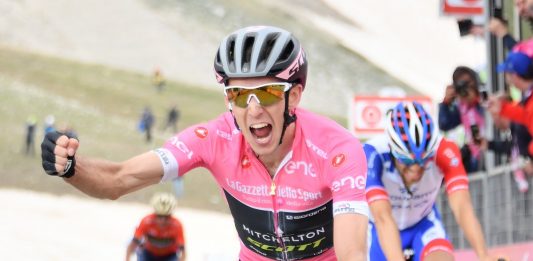 Simon Yates vence en el Gran Sasso y se consolida como líder del Giro
