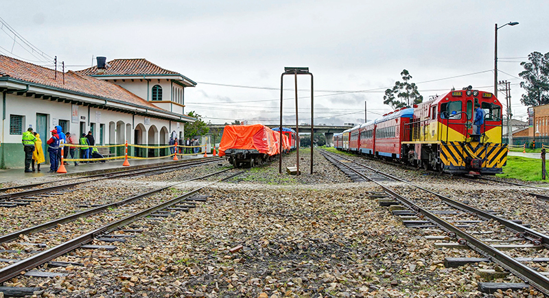 Tren-La-Caro-01
