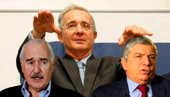 godos-cachiporros-uribe