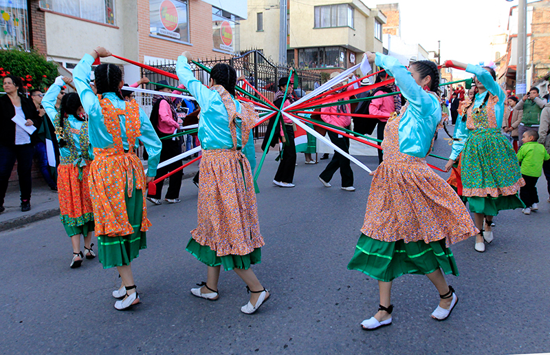 FIC-2018-Desfile-apertura-05