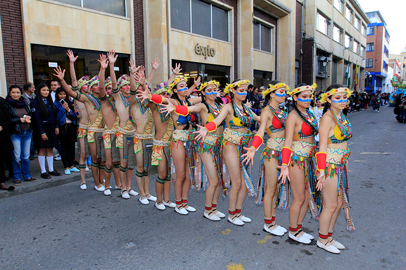 FIC-2018-Desfile-apertura-10