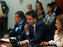 Rojas plasmó en el Congreso crisis de la salud en Boyacá