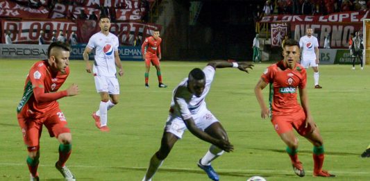 Patriotas le cortó la racha al América pero no pudo ganar