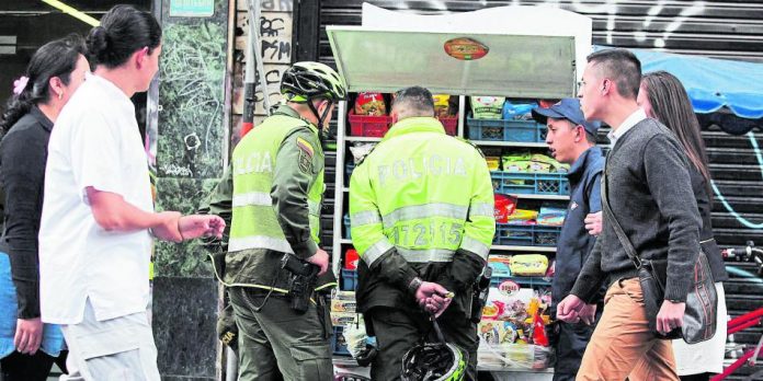 policia-multas-ambulantes