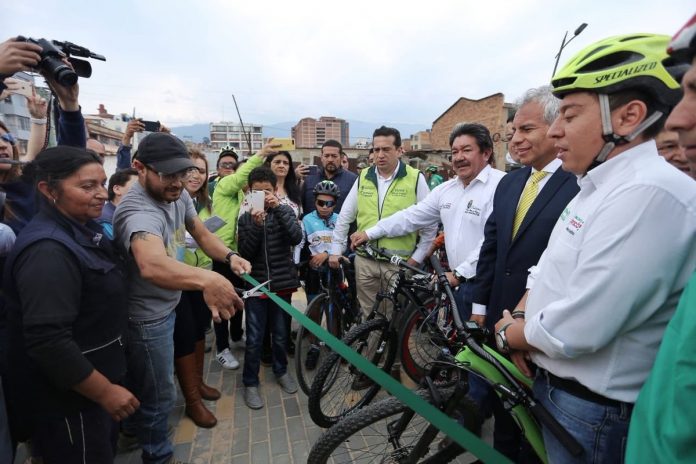 Inauguración Cra 20 Duitama