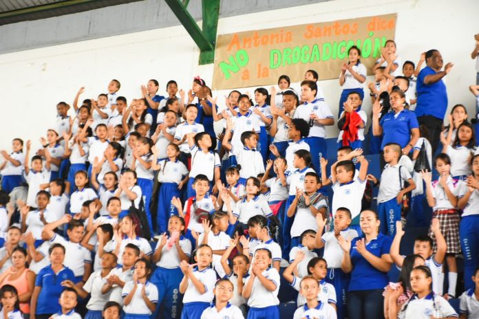 puerto boyaca - niños