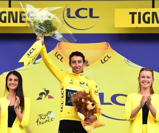 Egan Bernal es nuevo líder del Tour de Francia