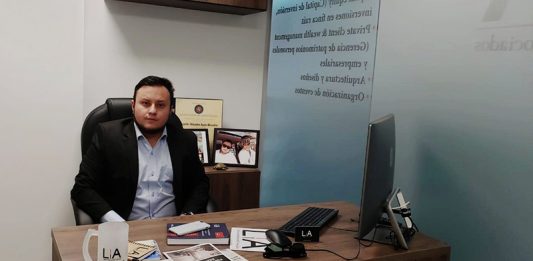 Leopoldo Ayala: El joven abogado ejemplo de emprendimiento en Boyacá