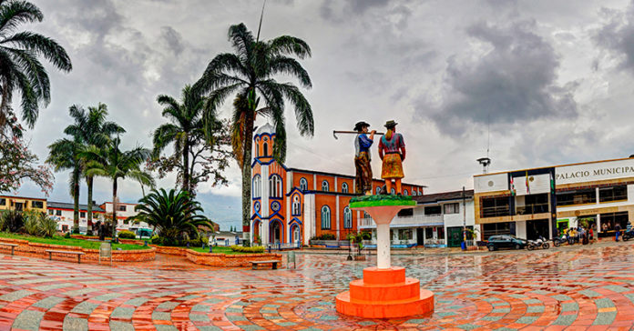 zetaquira-hisrael-eldairio