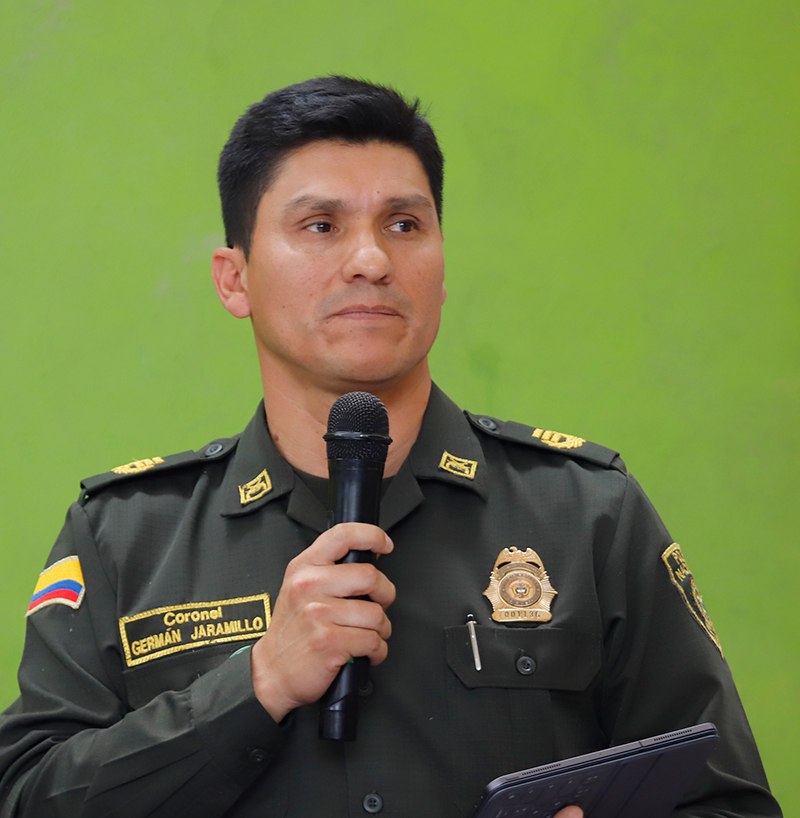 Comandante-Pol.Boy.-06