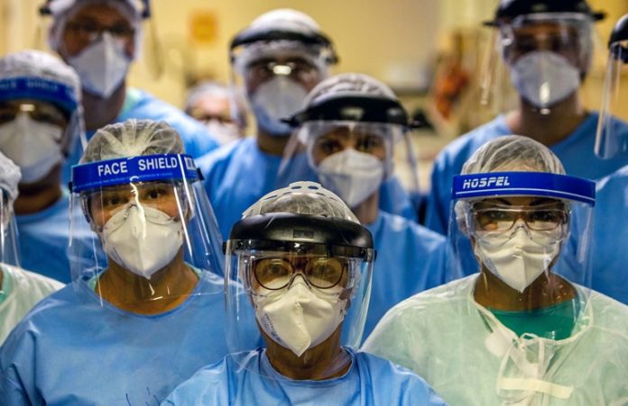 Médicos Colprensa pandemia covid
