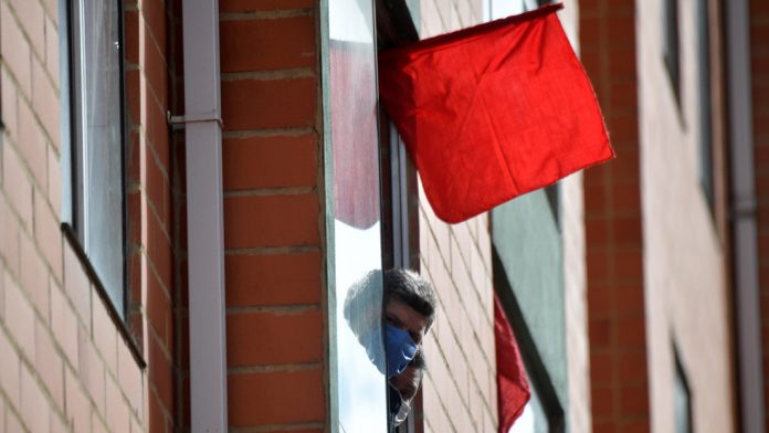 bandera roja covid