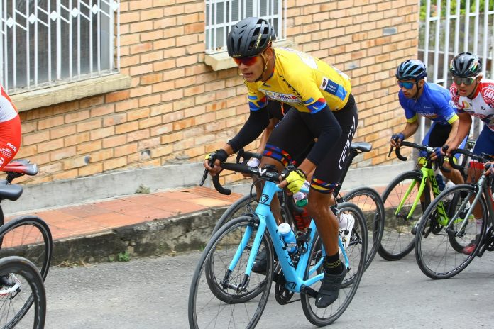 Diego Camargo Revista Mundo Ciclístico