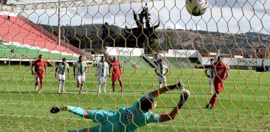 Patriotas se reencontró con el triunfo, Boyacá Chicó fue doblegado por Santa Fe