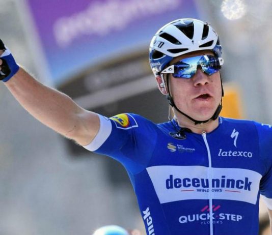 Fabio Jakobsen repite triunfo de etapa en jornada de transición en la Vuelta a España