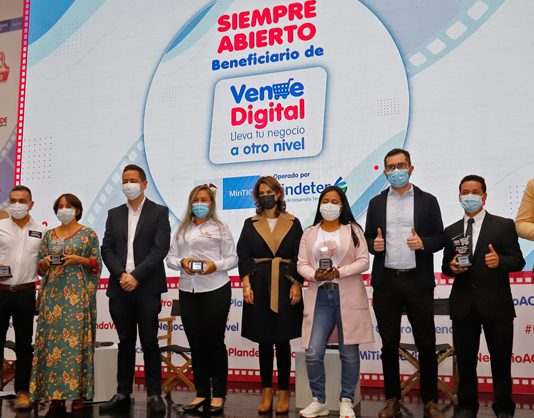 En Tunja celebraron estreno del programa “Quiero mi Tienda Virtual”