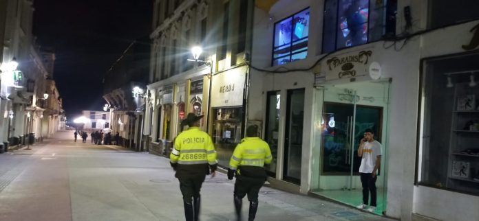 policia 3