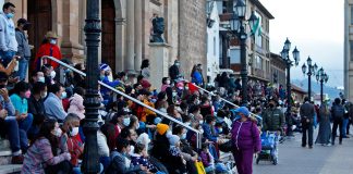 Autoridades deben tomar medidas preventivas para festividades con aglomeración y el uso de animales