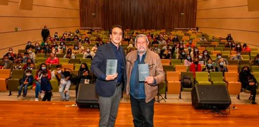 Jhonathan Sánchez (Selección poética): 17 años de producción literaria