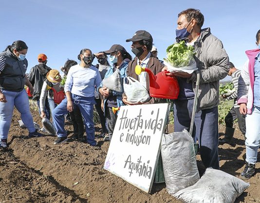 Corpoboyacá entregó insumos para fortalecer las huertas comunitarias