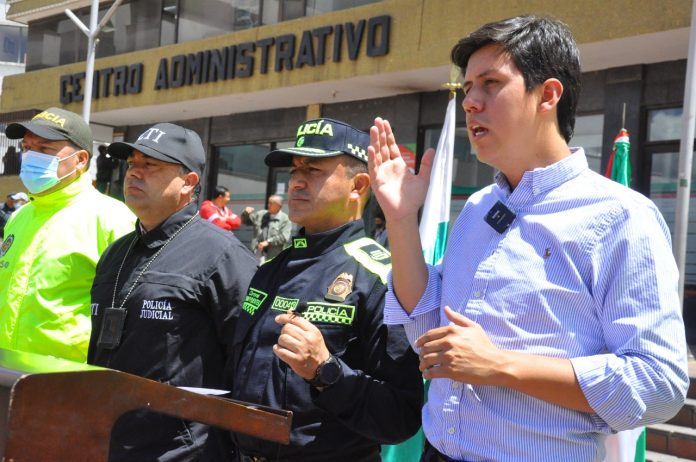 duitama alcalde policia