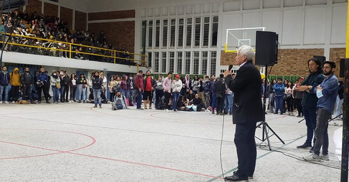 uptc rector estudiantes