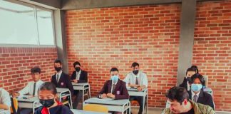 1.100 pupitres recibieron 7 Instituciones Educativas de Duitama