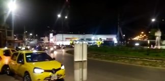 Taxistas bloquean glorietas en Tunja