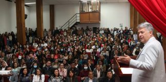 Rector Enrique Vera dio la bienvenida a funcionarios de la UPTC