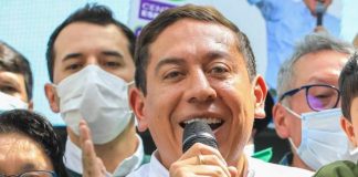 Sigue el dilema de Carlos Andrés Amaya