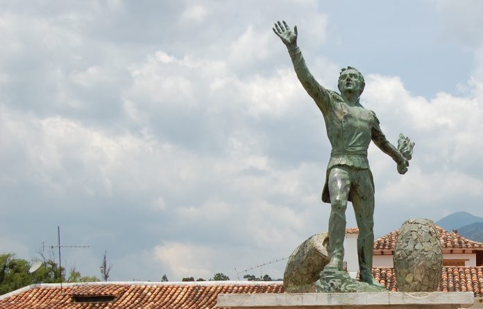 Monumento_Antonio_Ricaurte_-_Villa_de_Leyva