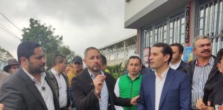 Comunidad, alcaldes y congresistas quedaron ‘vestidos y alborotados’