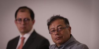 ¿Qué hablaron el presidente Petro y el fiscal Barbosa?