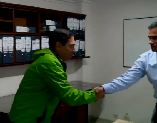 En Vivo, Carlos Amaya se inscribe como candidato a la Gobernación de Boyacá